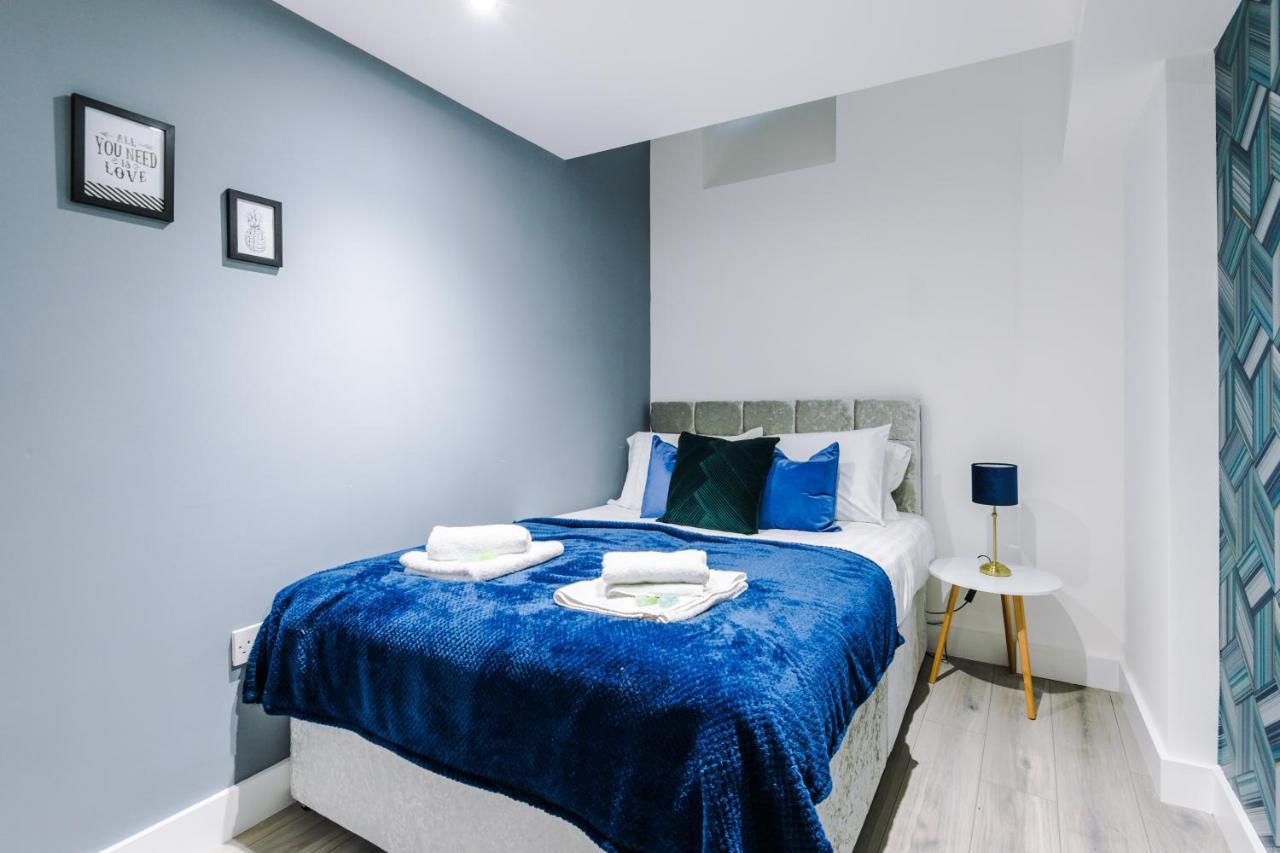 Rest & Recharge At The Station Apartments Manchester Exteriör bild